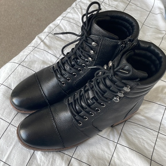 NWOT Biotime boots - Picture 3 of 9